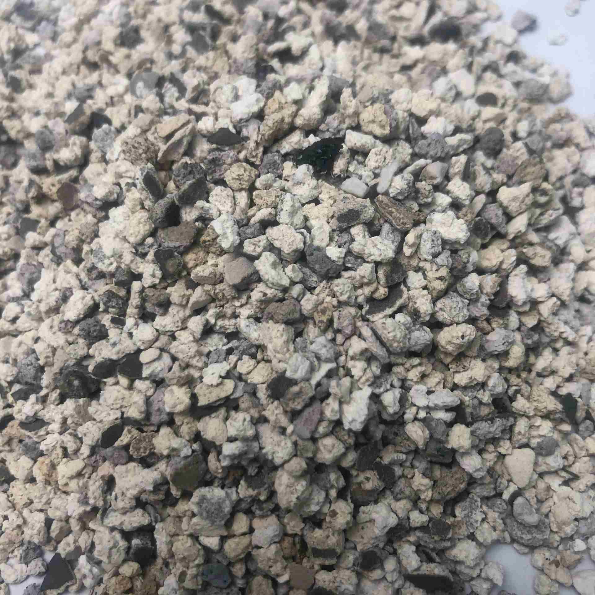 Bán trực tiếp các thông số kỹ thuật khác nhau của cát Mullite chất lượng cao
